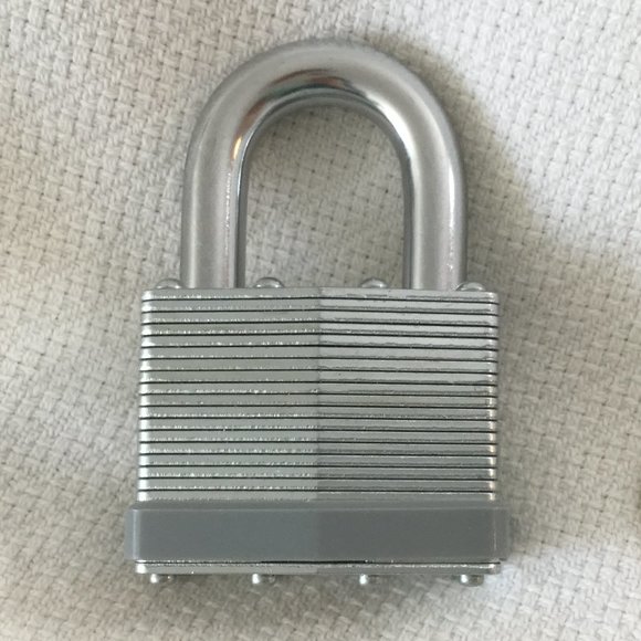 VTG Chateau Lock With 2 Keys - Picture 2 of 10